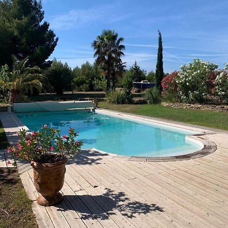 Chambre privée avec accès piscine Bed and Breakfast Laouque Esterno foto